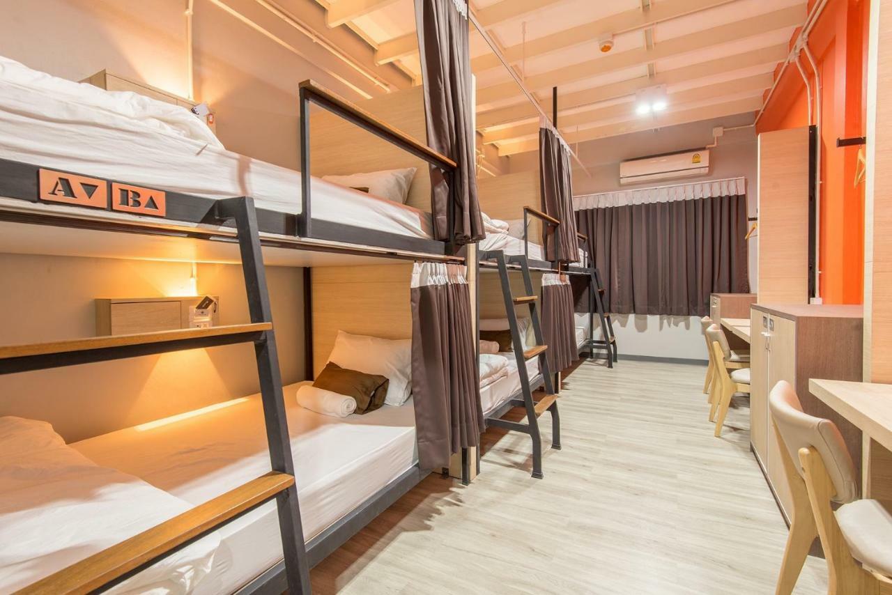 Siam Stadium Hostel Bangkok Dış mekan fotoğraf