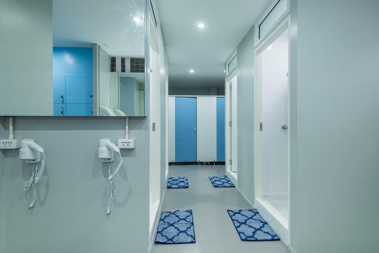 Siam Stadium Hostel Bangkok Dış mekan fotoğraf